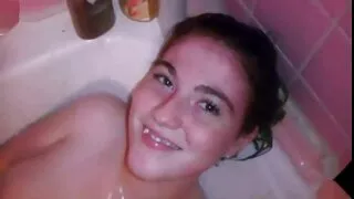 سملینگک سیکسی ویڈو ایک دوسرے کے ساتھ شرارتی پول کھیلتے ہیں