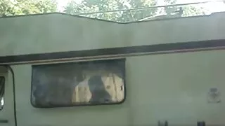 ایک تجربہ کار نوجوان عورت نے اپنے انڈین سیکسی ویڈیو نوجوان پڑوسی کو بہکایا اور جنسی تعلقات کے لیے طلاق لے لی ۔