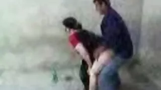 نوجوان لڑکی آخر سیکسی ویڈیوز میں اس کی اپنی پارٹی کی طرف سے دو کاک