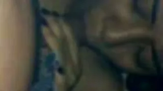 خوبصورت brunette ایک آدمی کے ساتھ انڈین سیکسی ویڈیو جنسی تھا
