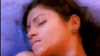 Skinn bionda سنہرے بالوں والی ویڈیو سیکسی pleasuring آدمی کے ساتھ ایک اندام نہانی لنڈ ایک بار جب وہ آیا