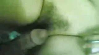 سپر orgasm سے چاٹ clit اور squirting سے ایک وضع دار فل سیکسی ویڈیو brunette