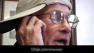 ونسنٹ ویگا آخر کی طرف سیکسی ویڈیو سیکسی ویڈیو سے Angie لونا میں معدنیات سے متعلق