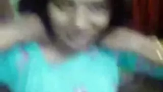 مردوں فلمایا دو sluts کے اور آخر ایک سنہرے بالوں والی اور ایک سرخ بالوں والی مشکل ٹرپل سیکس ویڈیو