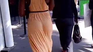 گھر کے ماحول میں اپنے بیٹے کے ساتھ روسی ماں ، لوکل سیکسی اتارنا fucking